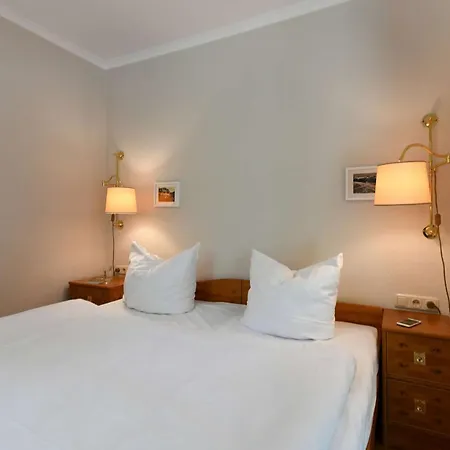 Haus Am Hoevt - 12 * Goehren (Ruegen)