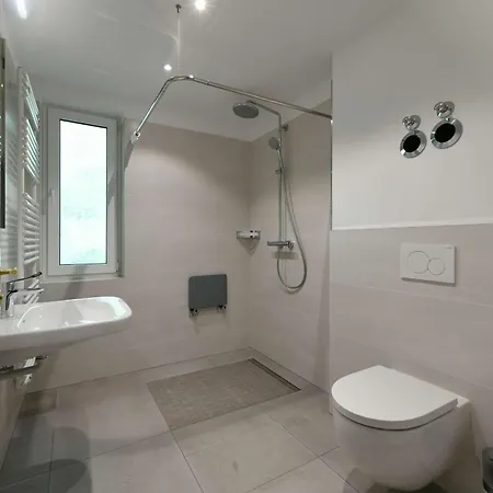 Haus Am Hoevt - 12 Appartement Goehren (Ruegen)